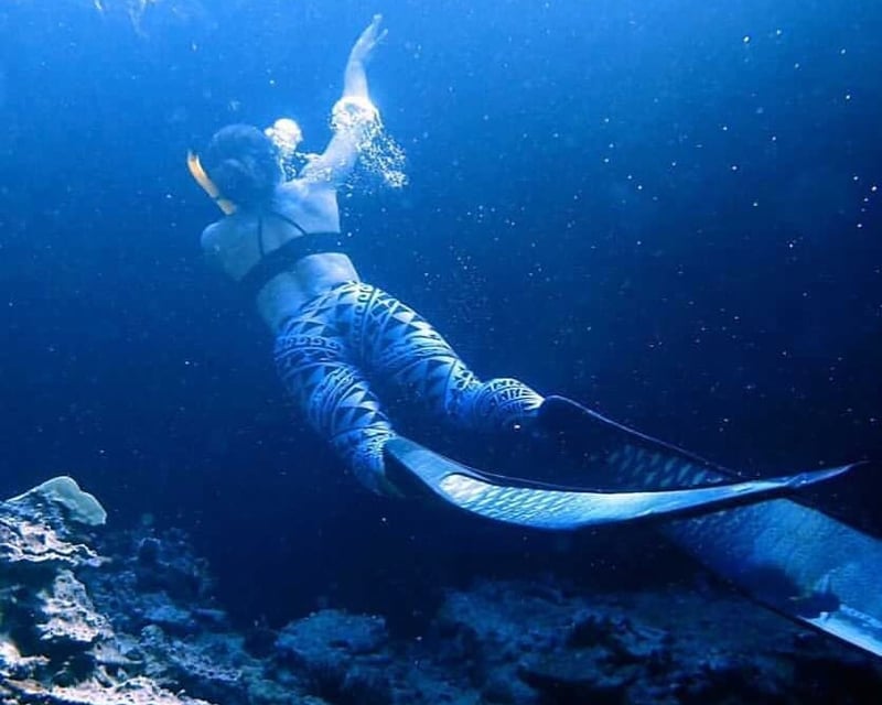 Offshore Snorkel & Sea Cave Boat Tour in Kailua-Kona