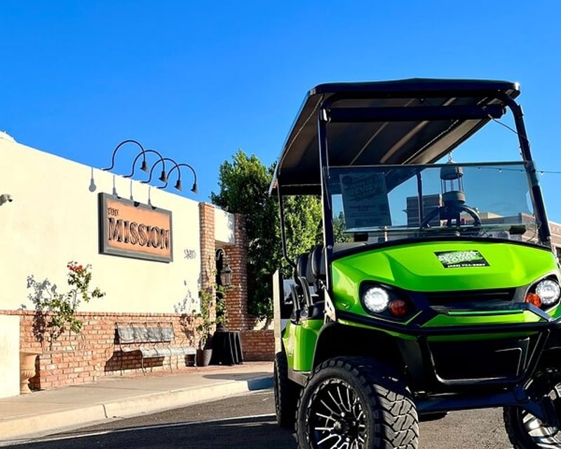 Golf Cart Bar Crawl in Old Town Scottsdale
