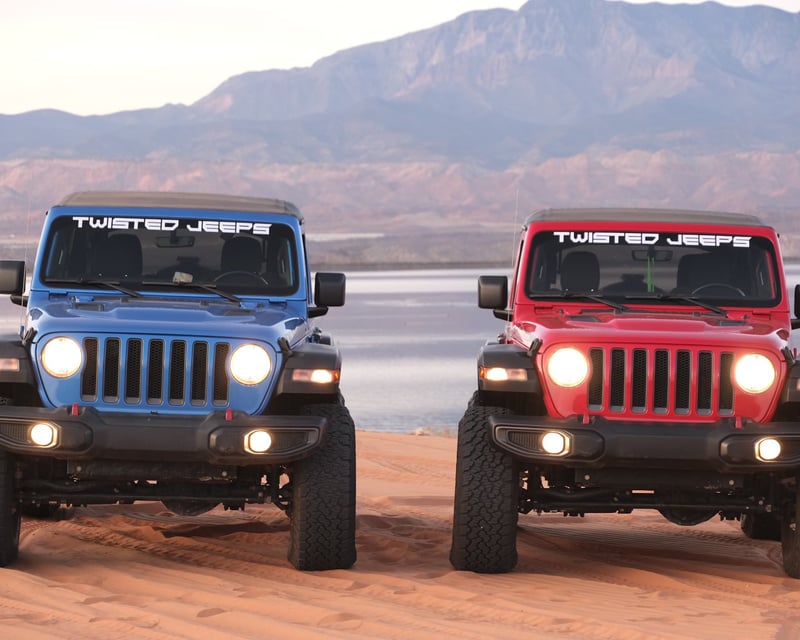 Guided Jeep Off-Road Tour in Sand Hollow State Park