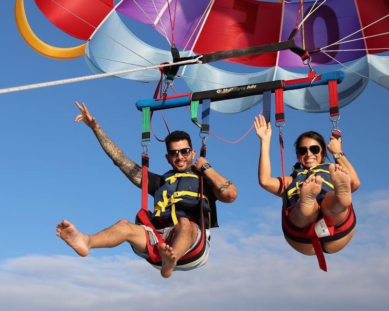 South Beach Deluxe Parasailing Flight