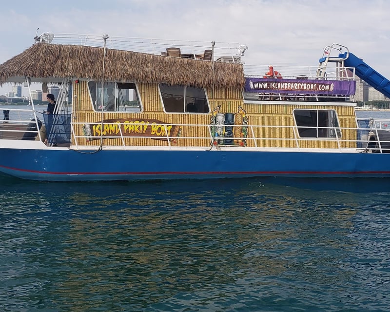 Chicago 50' Party Boat Charter