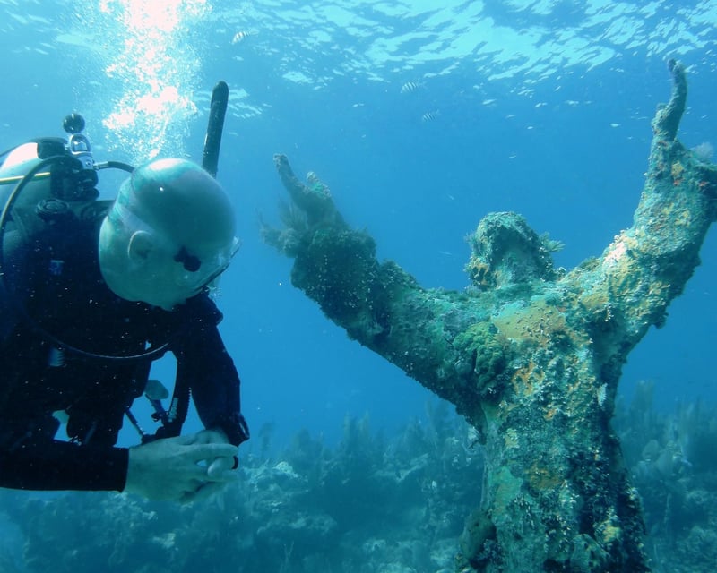 Open Water Scuba Certification Course in Key Largo
