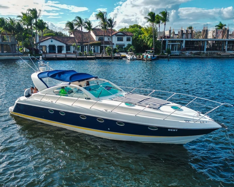 Custom 50' Yacht Charter in Fort Lauderdale