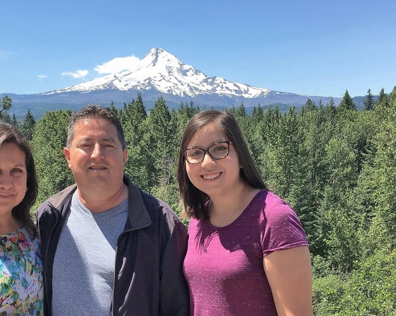 Private Columbia River Gorge Waterfalls & Mt Hood Loop Tour