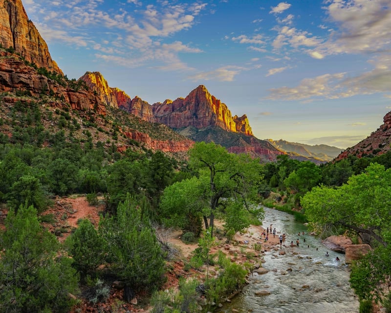 2-Day Grand Canyon, Antelope Canyon & Zion from Las Vegas