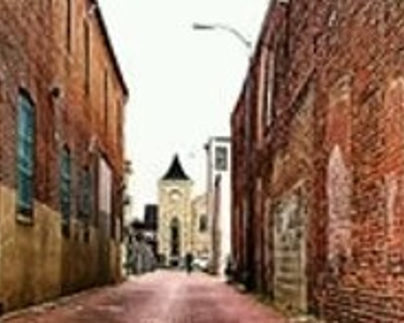 Washington, DC Historic Alleyways Walking Tour