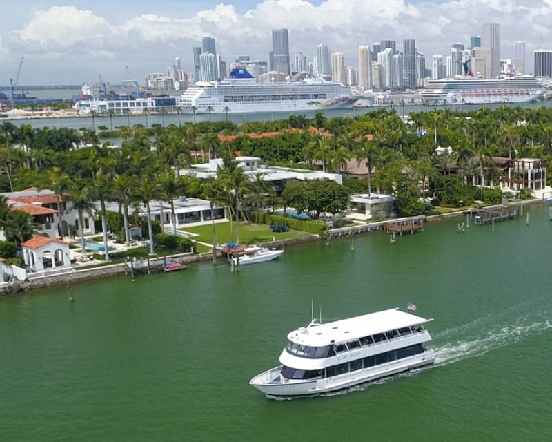 Millionaire's Row Boat Tour in Miami Beach