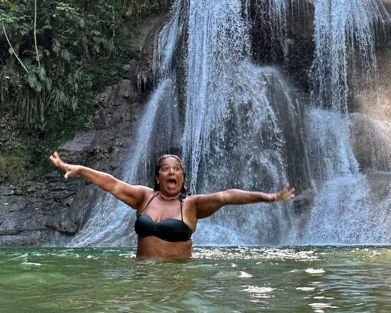 Gozalandia Waterfalls Hike & Swim Tour from Rincon