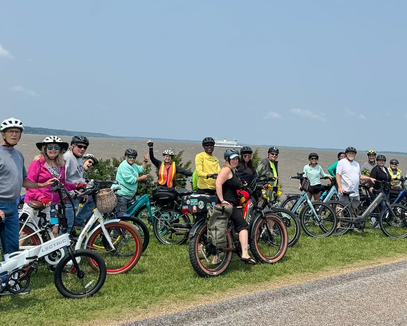 Williamsburg Half-Day E-Bike Rental