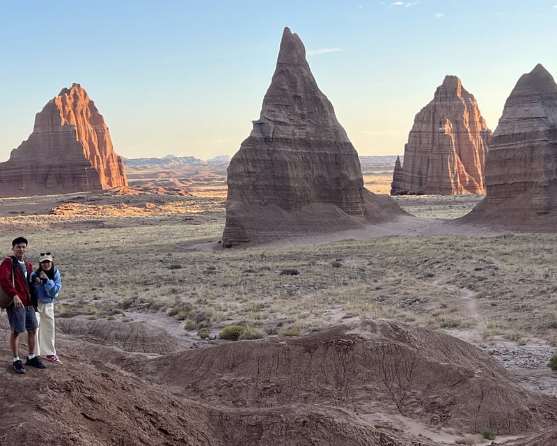 Capitol Reef Temple of the Sun & Moon 4x4 Tour