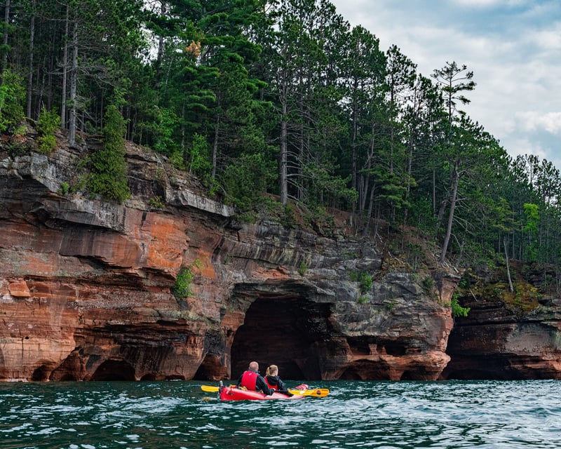 3-Hour Mainland Sea Caves Kayak Tour From Bayfield