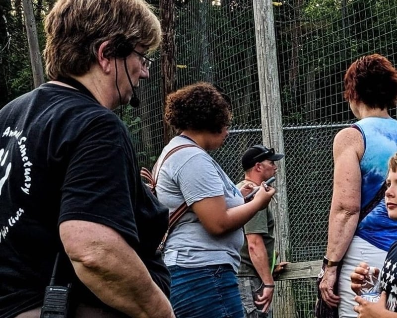 1-Hour Animal Sanctuary Tour in Albion