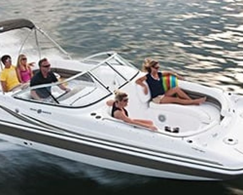 24' Deck Boat Rental in Marathon, Florida Keys