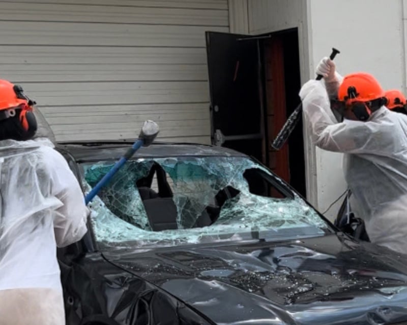 1-Hour Houston Car-Smashing Experience