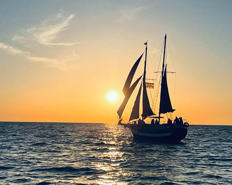 Treasure Island Sunset Sailing Cruise