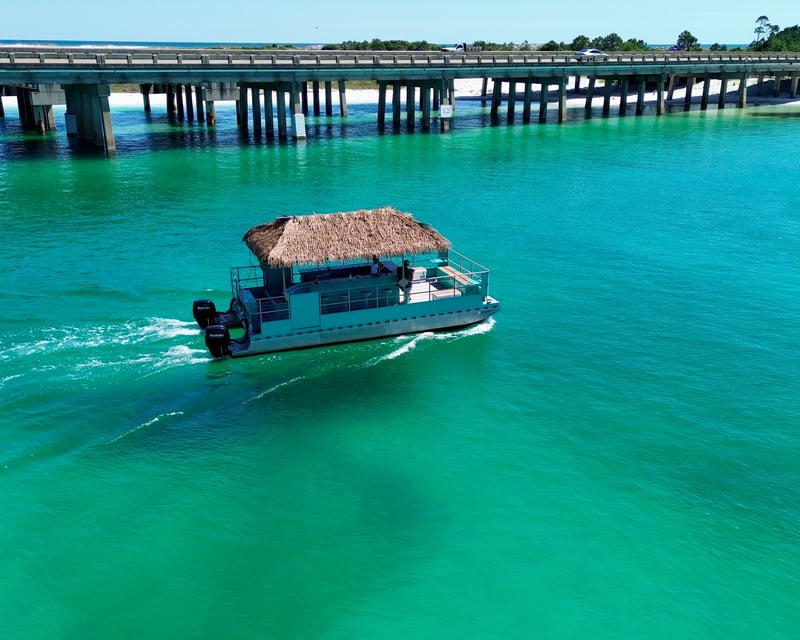 Private Tiki Pontoon Charter to Crab Island in Destin