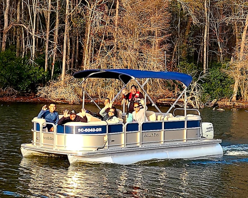 Private 20' Pontoon Boat Rental in Santee, SC