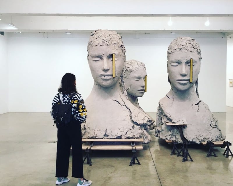Artist-Led Chelsea Gallery Tour in New York City