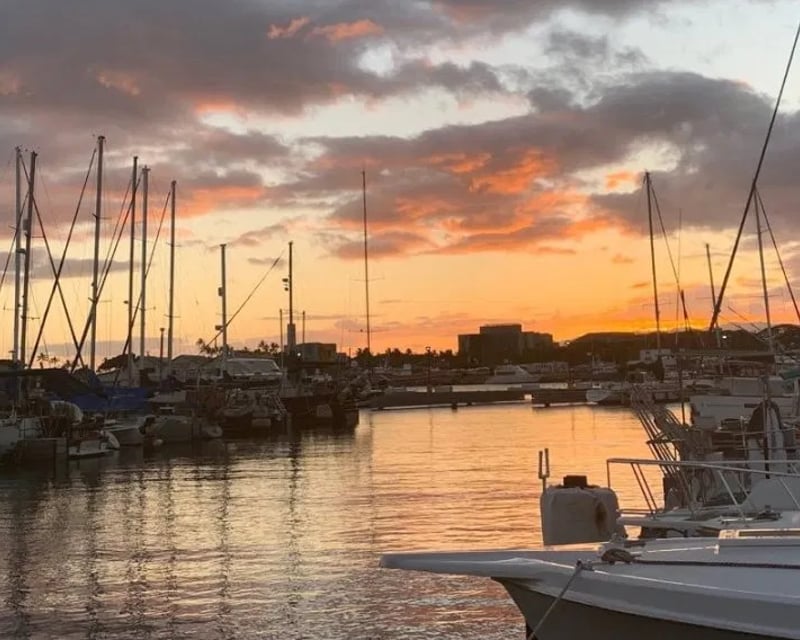 Private Sunset Boat Cruise off Waikiki