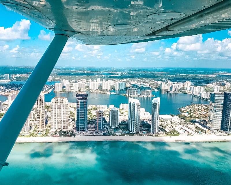 Take a 40-Minute Private Airplane Tour in Miami
