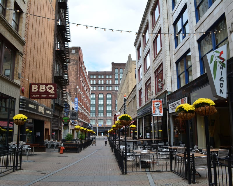 Food & History Walking Tour of Downtown Cleveland