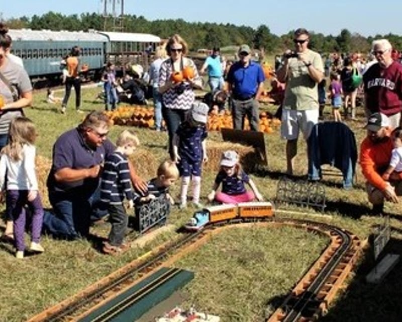 Halloween Pumpkin Patch Train Ride in Winnsboro