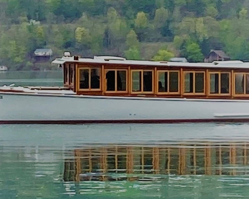 One-Hour Keuka Lake Cruise Aboard the Historic Pat II