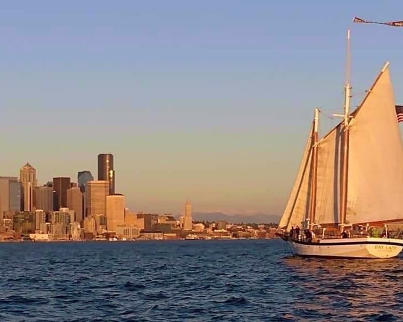 2-Hour Brunch Sailing Cruise in Seattle