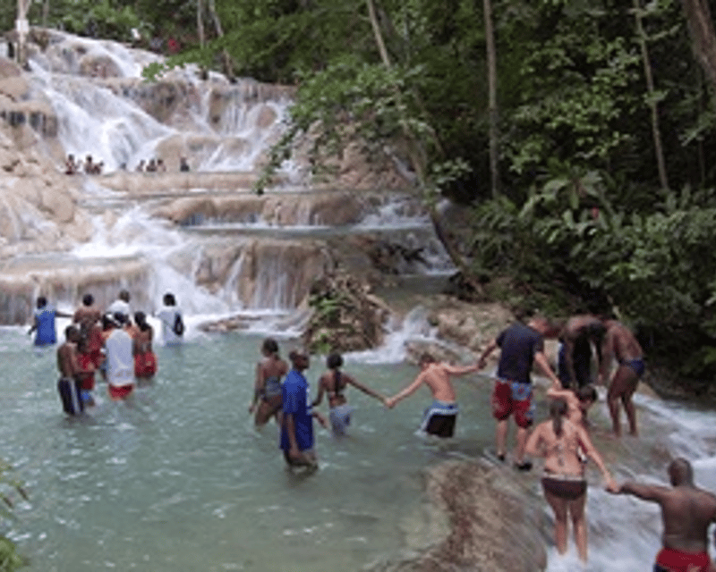 Private Dunn's River Falls Climbing Tour