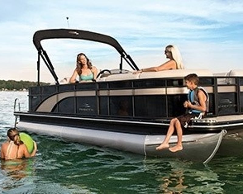 Navarre 24' Pontoon Boat Rental