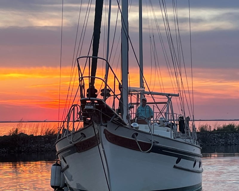 Sunset Sailing Cruise on Lake Erie