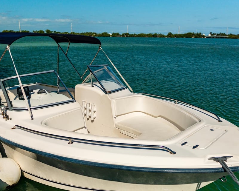 22' Dual Console Boat Rental in Marathon