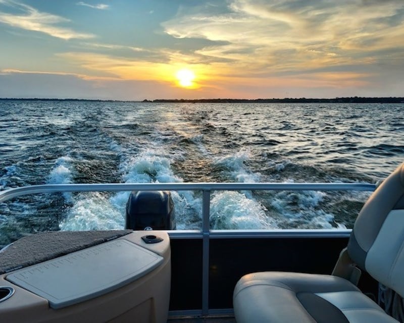 Boat & Jet Ski Combo Rental at Cedar Creek Lake