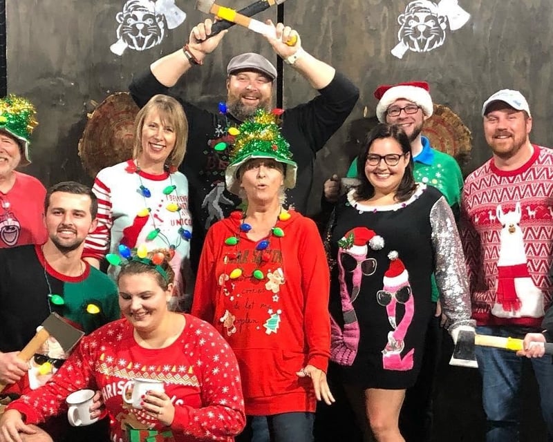 Large Group Mobile Axe Throwing Party in Fort Myers