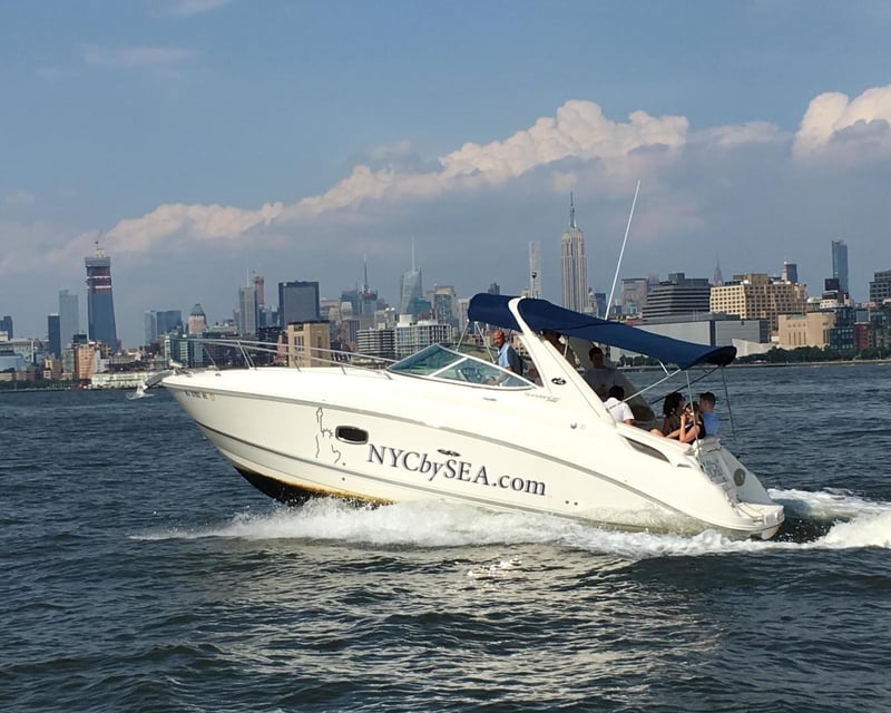 Private NYC Boat Charter with Statue of Liberty Photo Stop