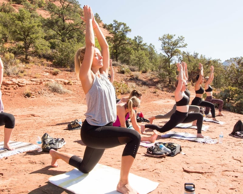 Private Red Rock Yoga & Meditation Hike in Sedona