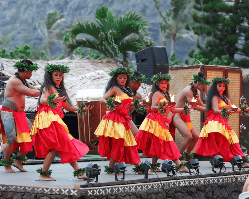 Polynesian Luau Show & Buffet at Sea Life Park