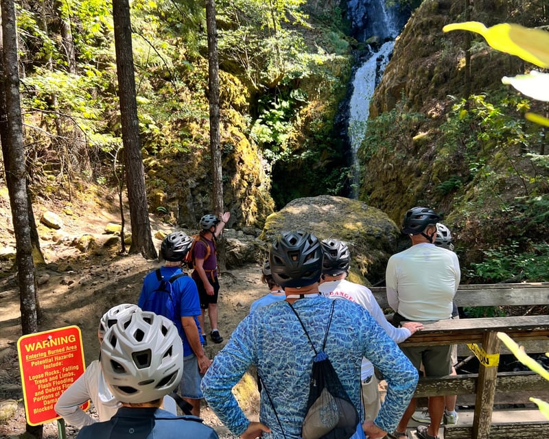 Hood River Self-Guided Waterfall E-Bike Ride