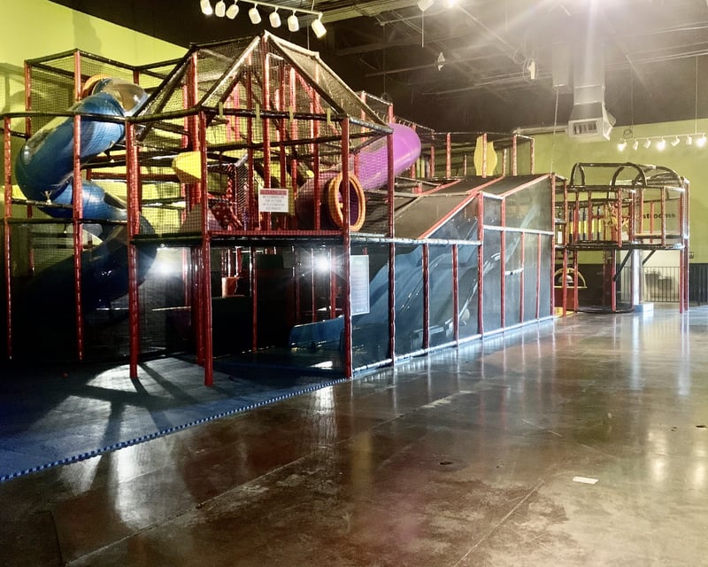 Kids Playground Party with Pizza & Soda in Elk Grove