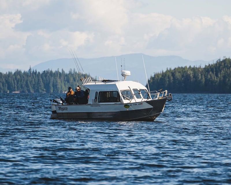 Ketchikan 24' Cabin Cruiser Fishing Charter