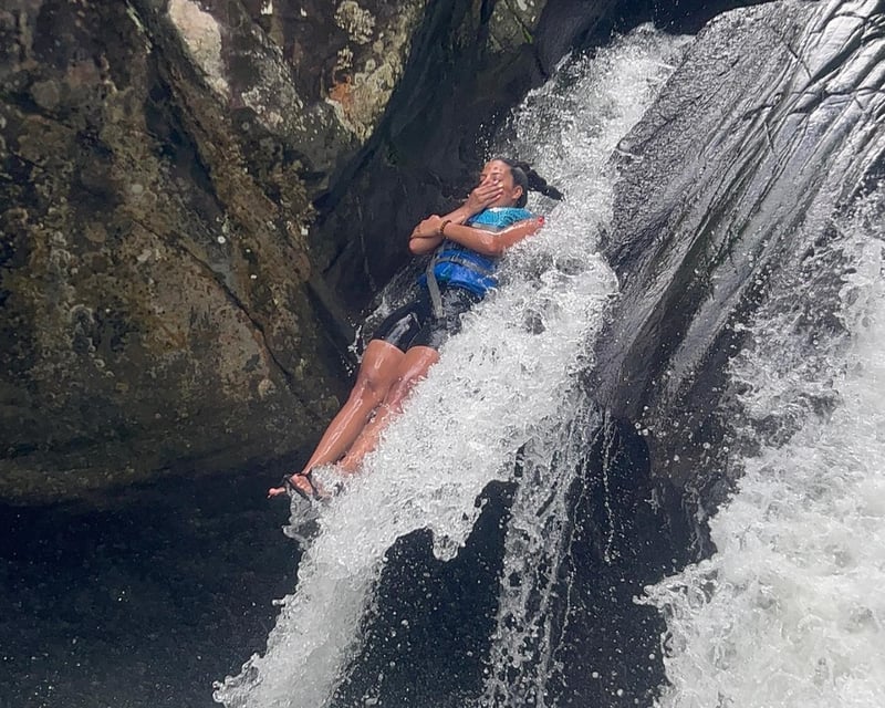 El Yunque Rainforest Hike to Hidden Waterfalls & Rope Swing