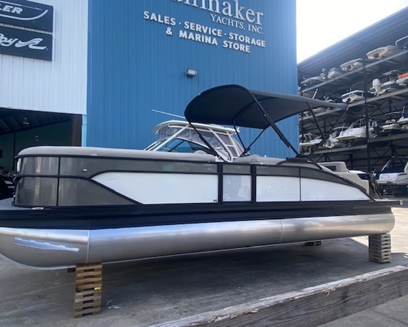 Pontoon Boat Rental in Madisonville
