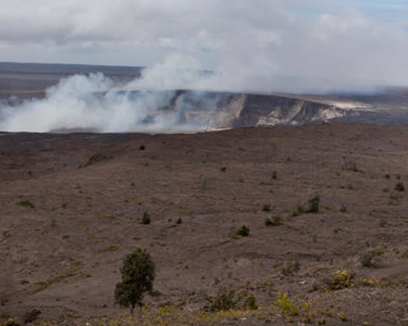 Volcanoes National Park & Rainbow Falls Tour from Hilo