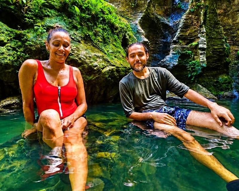 Charco Azul & Arenales Caves Tour in Vega Baja