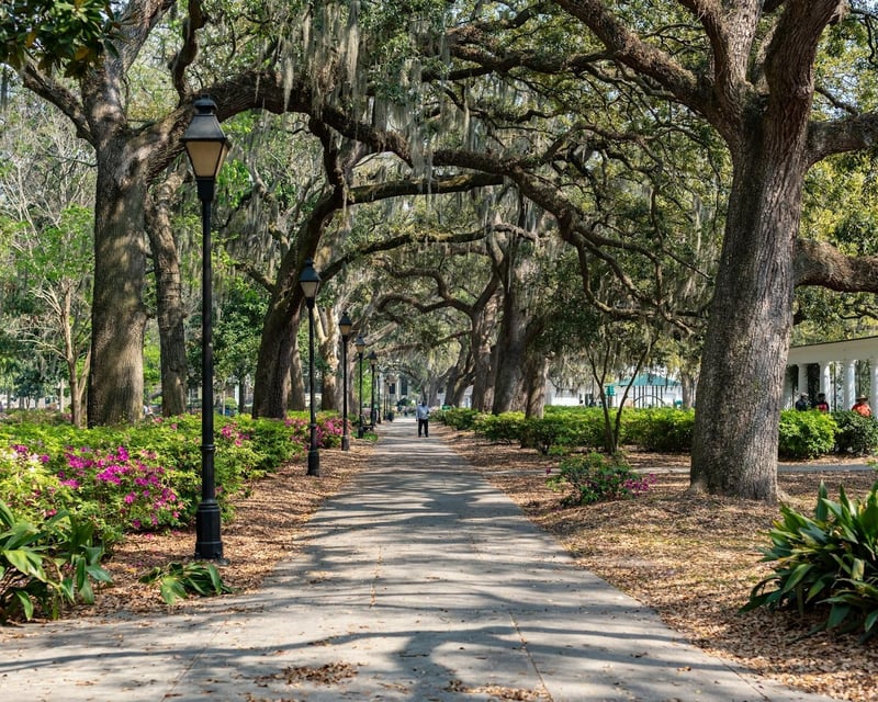 Happy Hour History Pub Crawl in Savannah