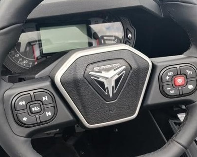 Automatic Slingshot Rental in Little Rock