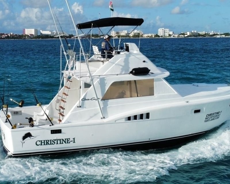 Cancún 38' Private Fishing Charter