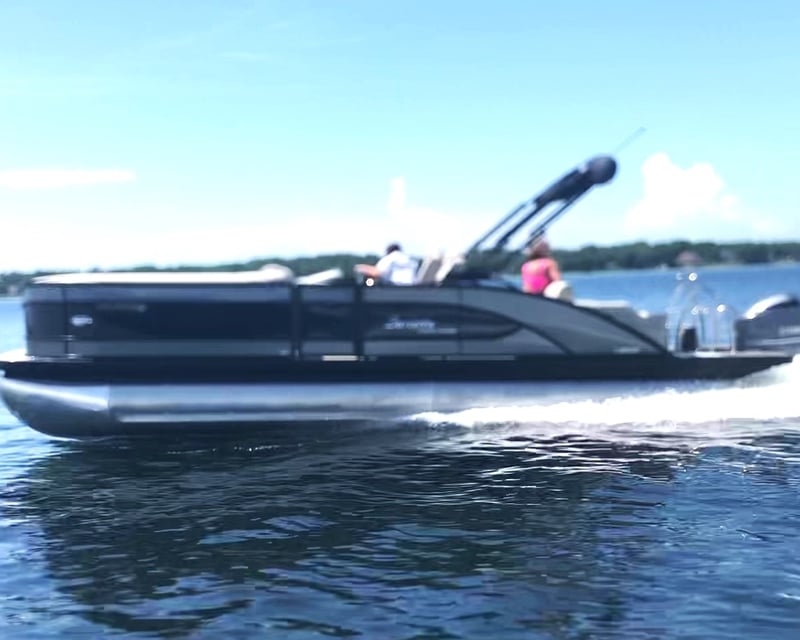 Private Crab Island Tri-Toon Boat Charter in Destin