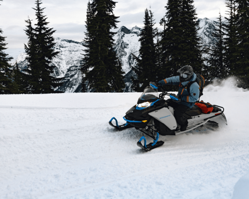 Unguided Backcountry Snowmobile Rental in Crested Butte