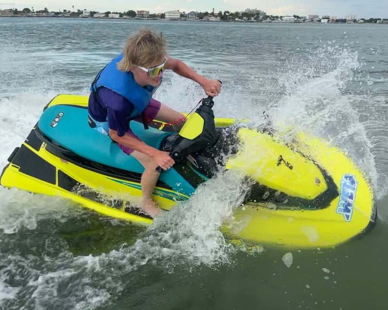 1-Hour Guided Jet Ski Ride In Clearwater Harbor